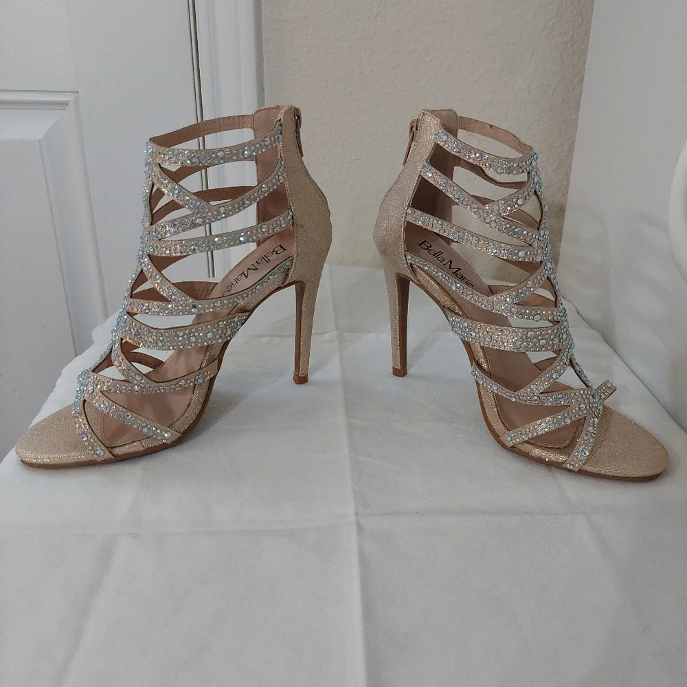 NWOB Bella Marie Sparkling Strappy Cage Heels - Gold 6.5 - Picture 5 of 9